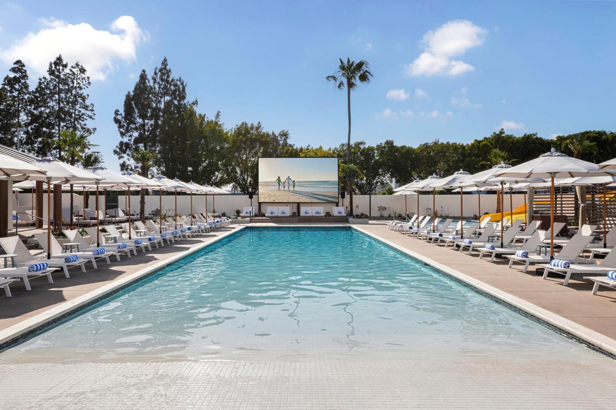 Отель Hyatt Regency Ирвайн Экстерьер фото
